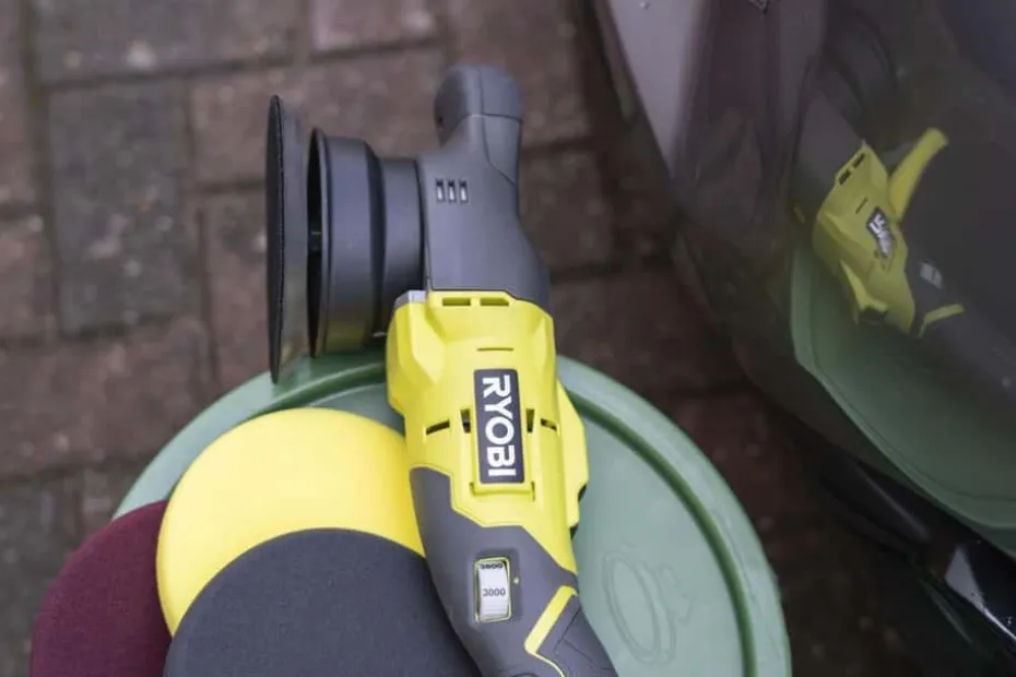 Ryobi ONE+ R18P-0 poleringsmaskin u/batteri