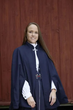 Sigrid cape
