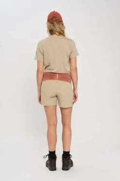 Skogstad Falkenuten turshorts dame