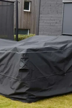 Storm møbeltrekk