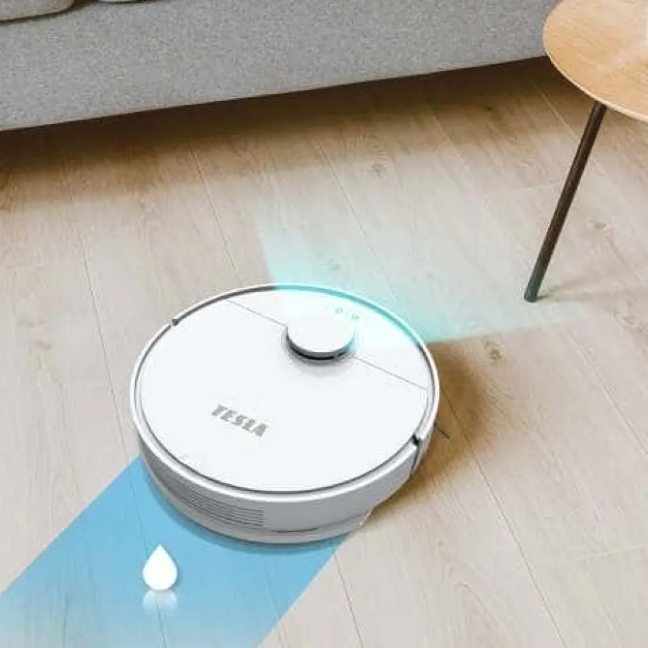 TESLA RoboStar iQ550 robotstøvsuger