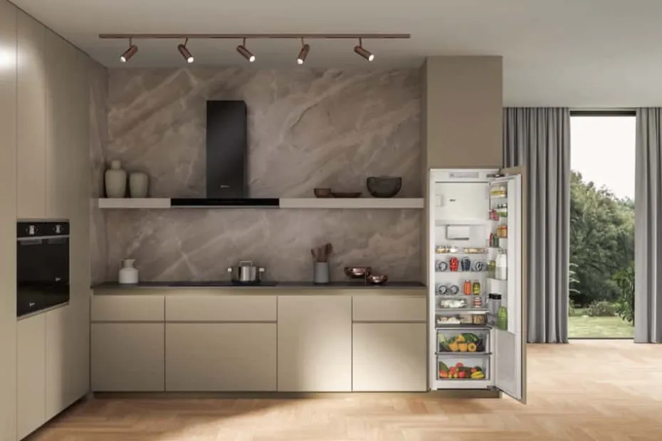 Whirlpool WHKH1361W4E kombiskap
