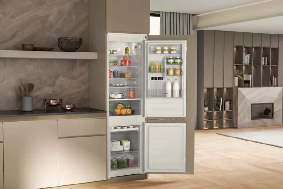 Whirlpool WHKH1361W4E kombiskap